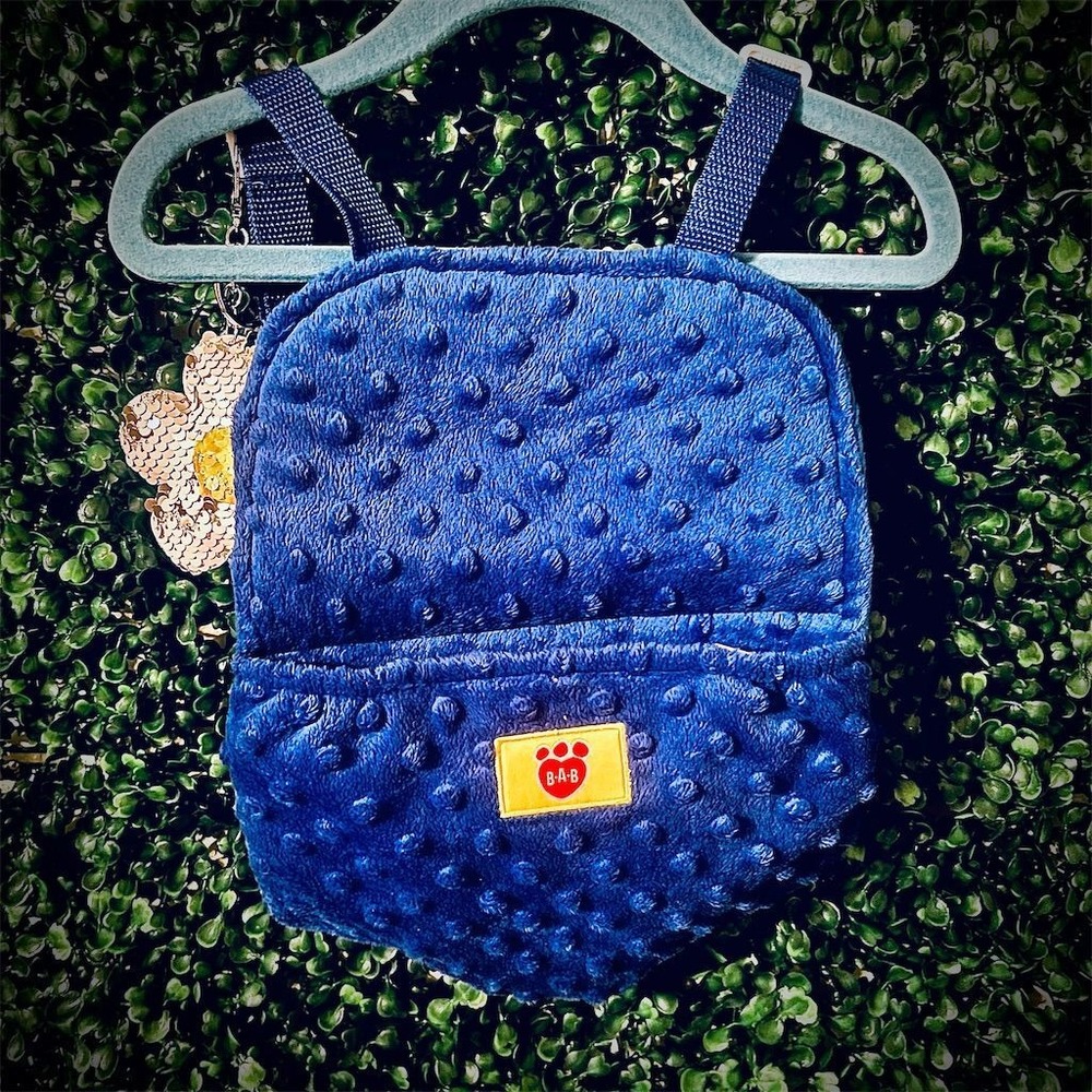 Build-A-Bear Workshop Blue Adjustable Carrier for any plush (Plush Not Included)